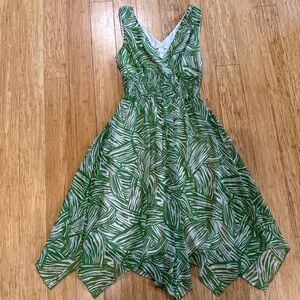 White and Green Pattern Asymmetrical Dress Barn Size 8 Dress
